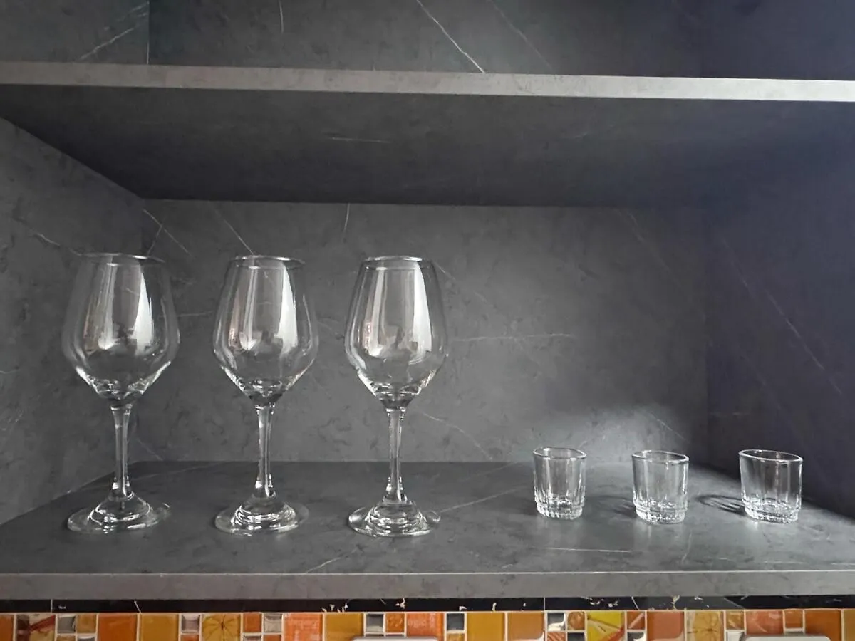 Apartamento En Belen Cerca A Laureles, Wifi, Balcon Y Patio Medellin