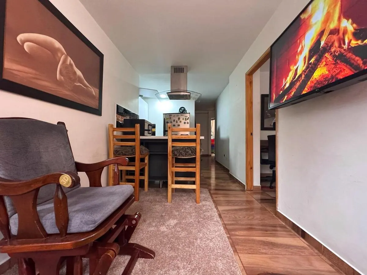 Apartamento En Belen Cerca A Laureles, Wifi, Balcon Y Patio Medellin Apartment