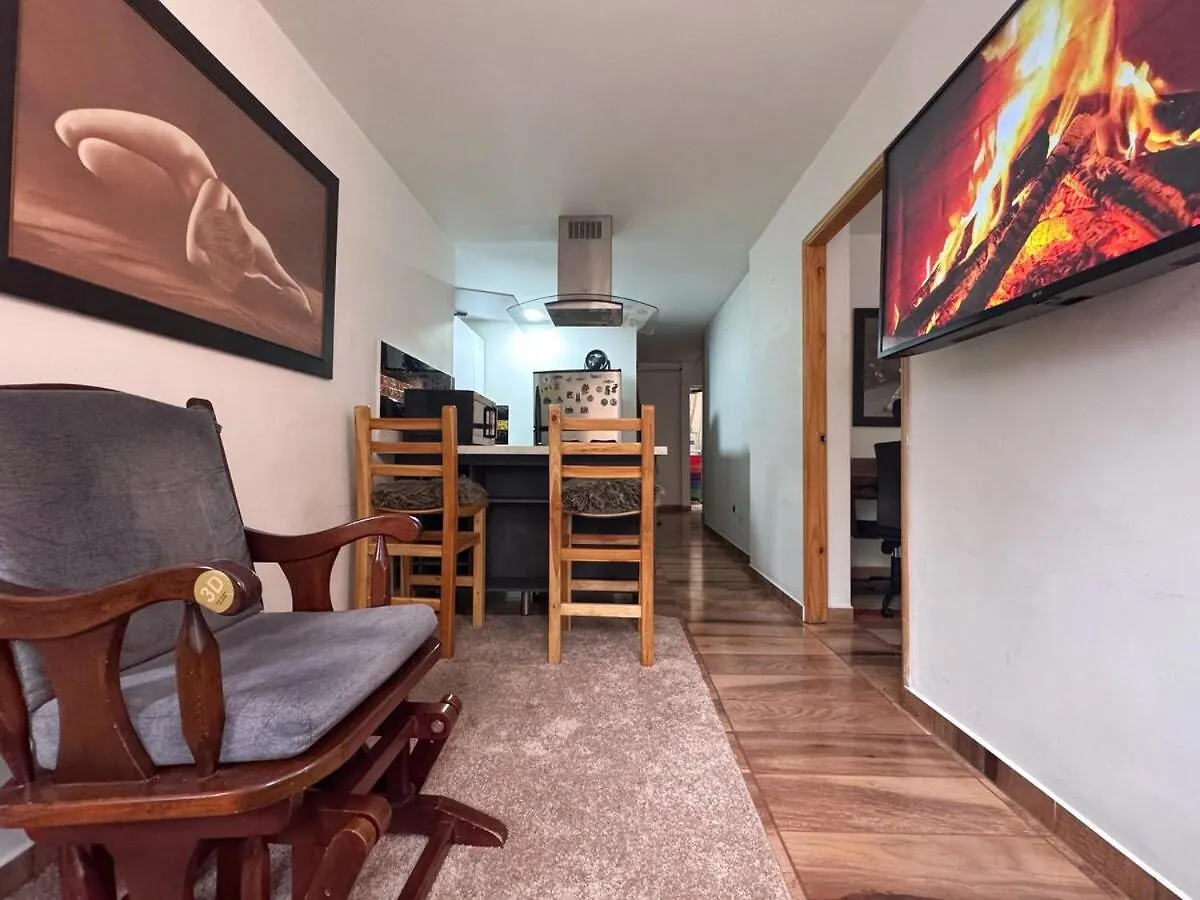 Apartamento En Belen Cerca A Laureles, Wifi, Balcon Y Patio Medellin Apartment