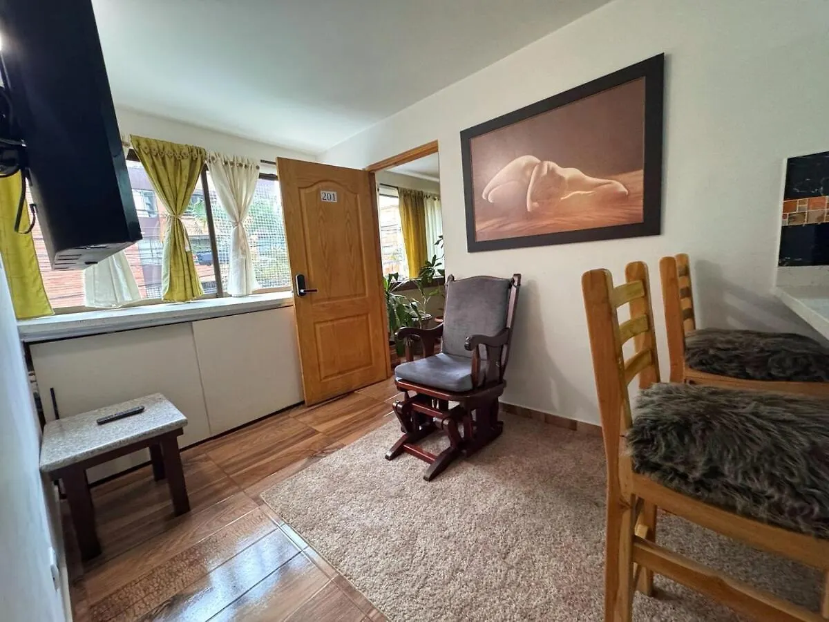 Apartamento En Belen Cerca A Laureles, Wifi, Balcon Y Patio Medellin