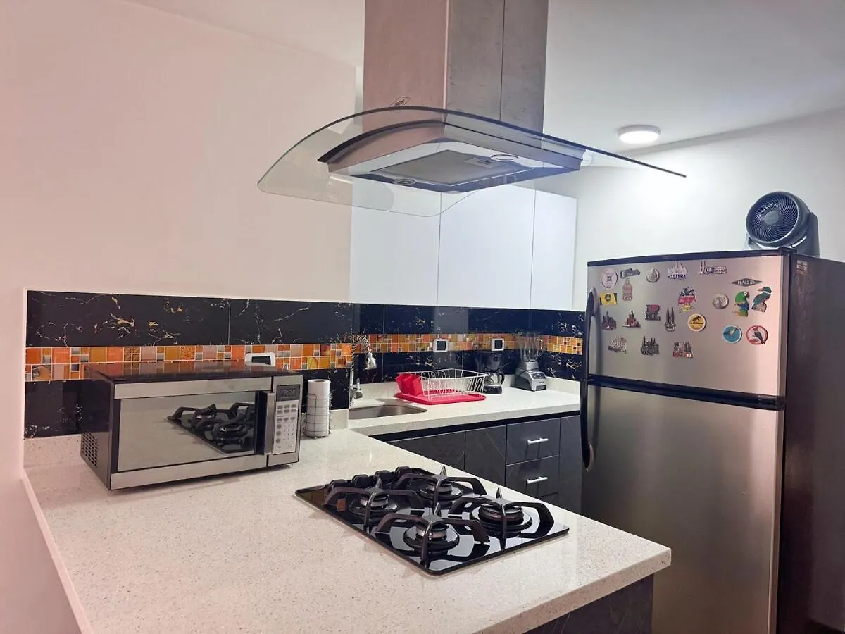 Apartamento En Belen Cerca A Laureles, Wifi, Balcon Y Patio Medellin 0*,  Colombia
