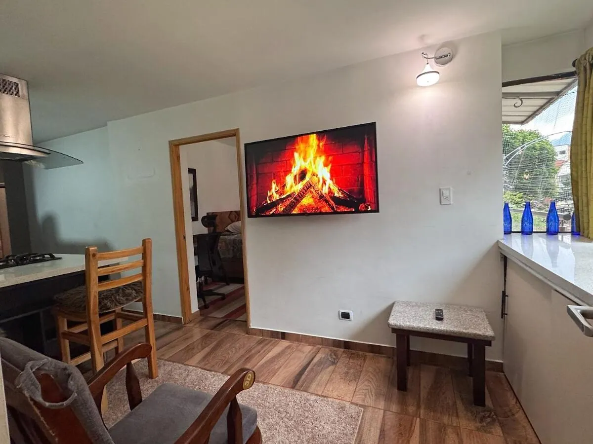 Apartamento En Belen Cerca A Laureles, Wifi, Balcon Y Patio Medellín 0*,
